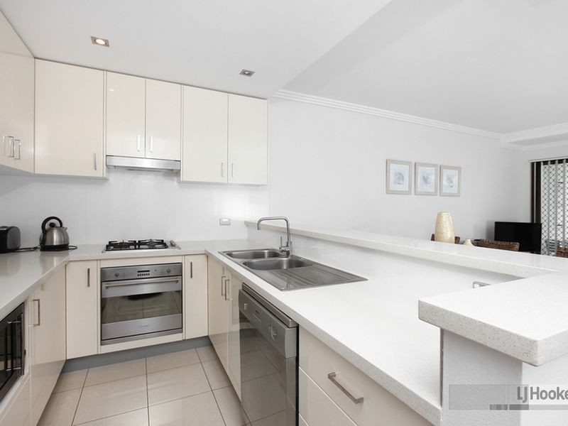 2/150 Ocean Street, Narrabeen NSW 2101