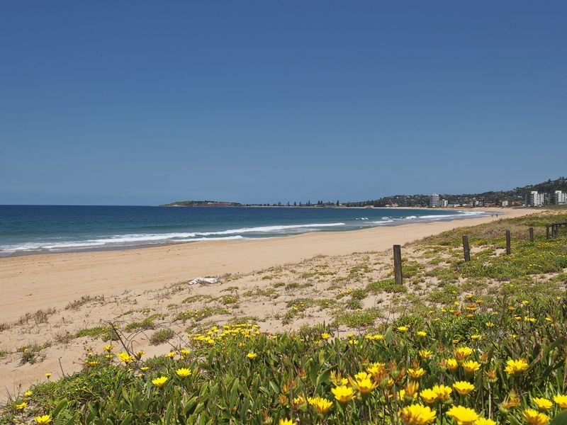 2/1 Albemarle Street, Narrabeen NSW 2101