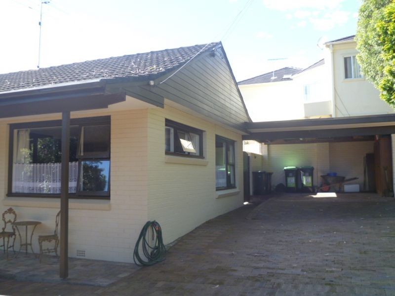 Flat/72 Rose Avenue, Wheeler Heights NSW 2097