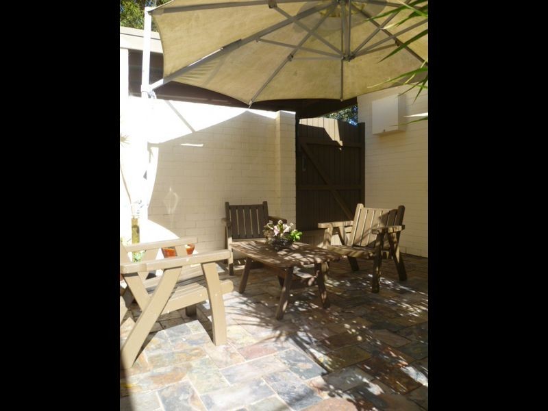 Flat/72 Rose Avenue, Wheeler Heights NSW 2097