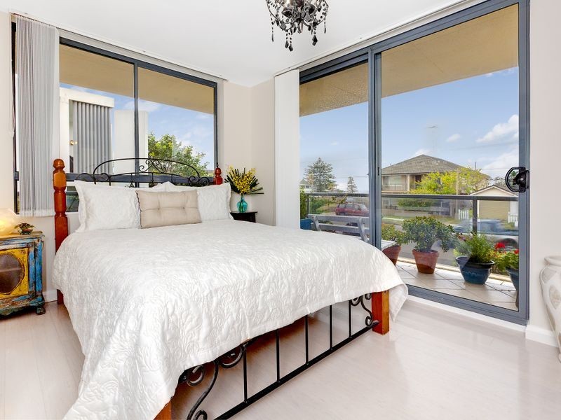 1/96 Ocean Street, Narrabeen NSW 2101