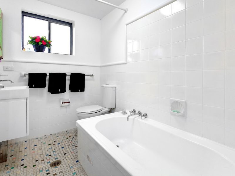 1/96 Ocean Street, Narrabeen NSW 2101