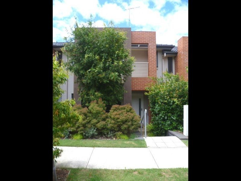 9/12-14 Angophora Circuit, Warriewood NSW 2102