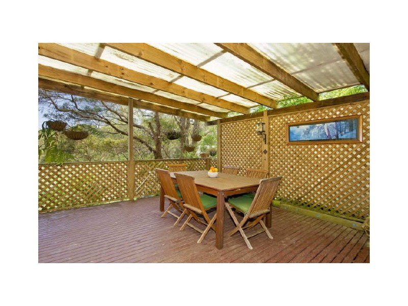 24 Nareen Parade, North Narrabeen NSW 2101