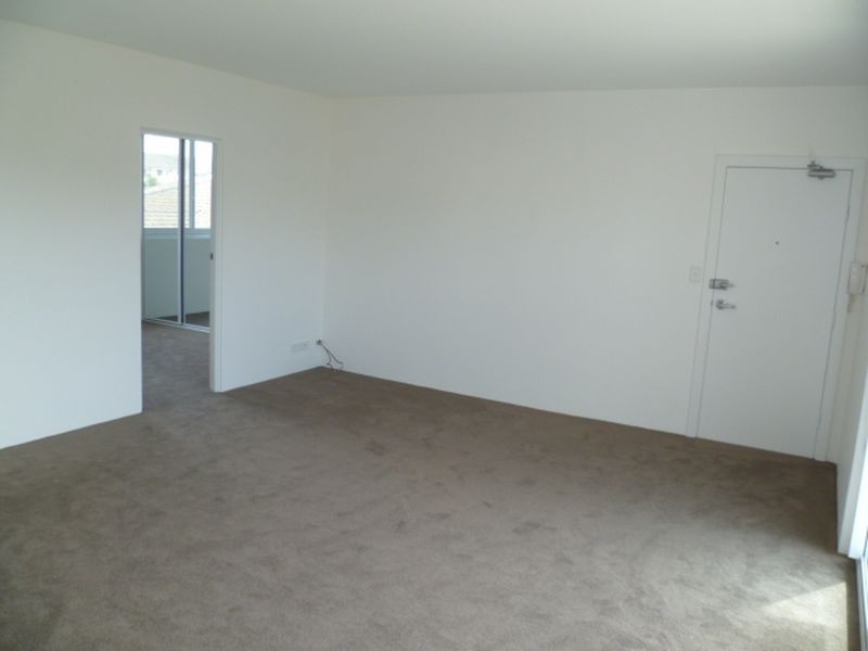 8/29 Lagoon Street, Narrabeen NSW 2101