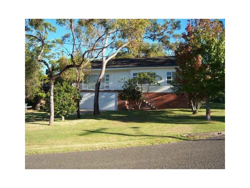 39 St Andrews Gate, Elanora Heights NSW 2101