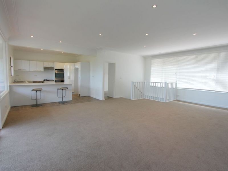 128 Elanora Road, Elanora Heights NSW 2101