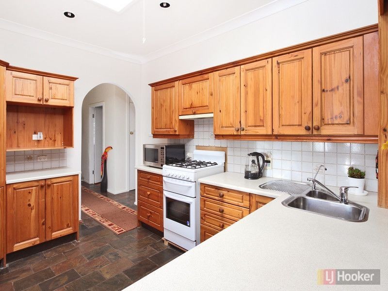 11 Darius Avenue, North Narrabeen NSW 2101