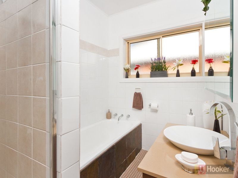 11 Darius Avenue, North Narrabeen NSW 2101