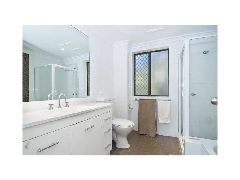 13/29 Mactier Street, Narrabeen NSW 2101