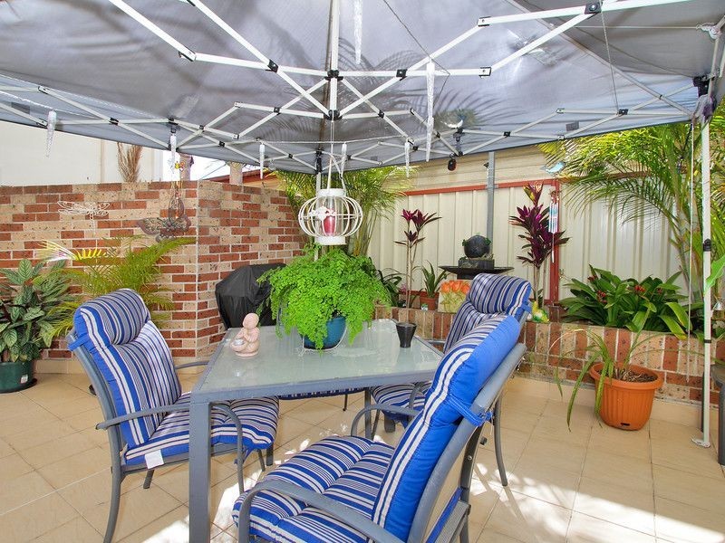 2/13 Lagoon Street, Narrabeen NSW 2101