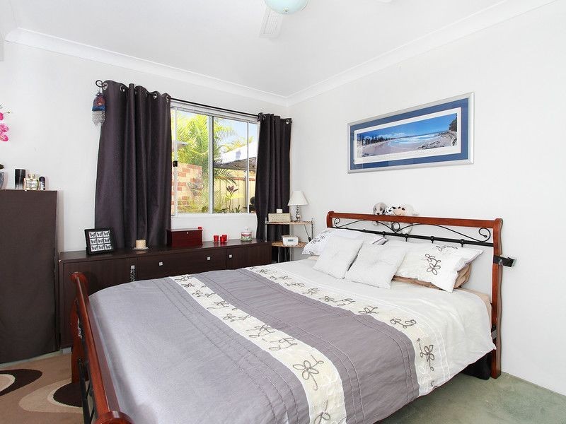 2/13 Lagoon Street, Narrabeen NSW 2101