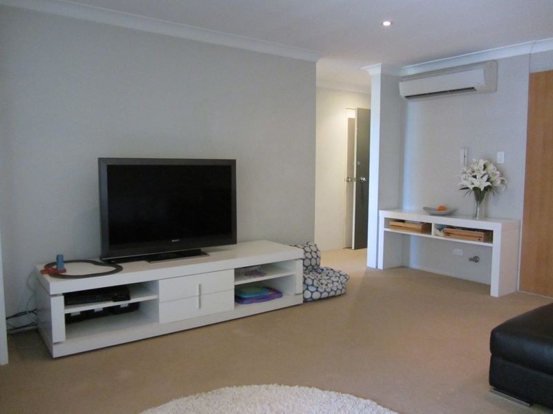 13/2 Wetherill Street, Narrabeen NSW 2101