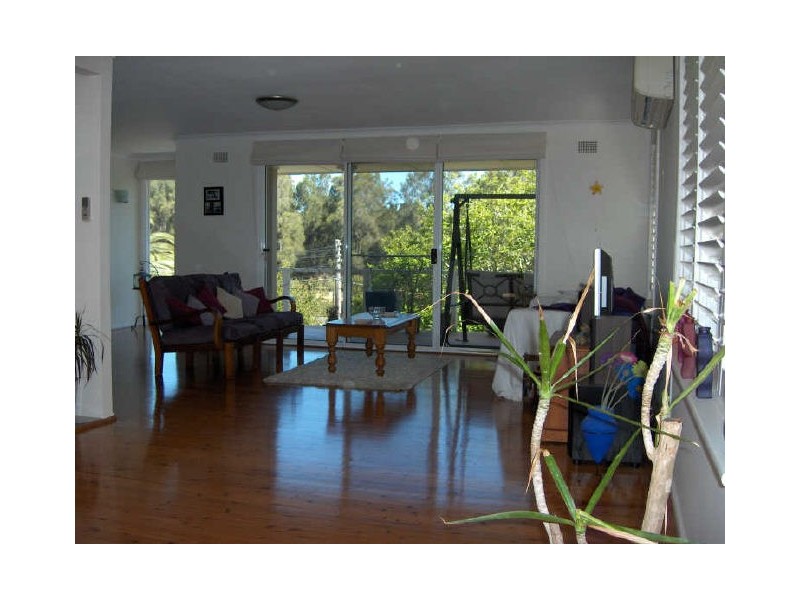 42 Wakehurst Parkway, North Narrabeen NSW 2101