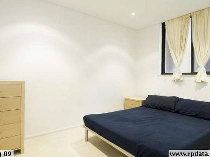 8/46 Foamcrest Avenue, Newport NSW 2106