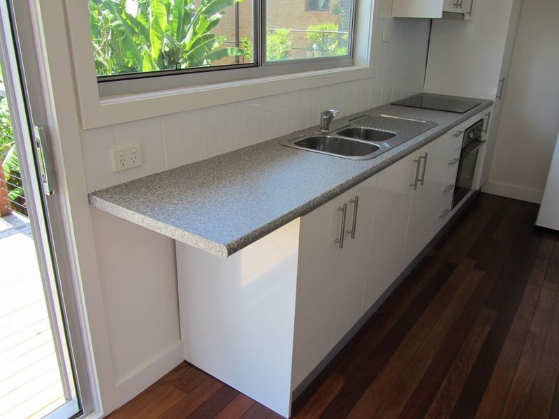 2/33 Clarke Street, Narrabeen NSW 2101