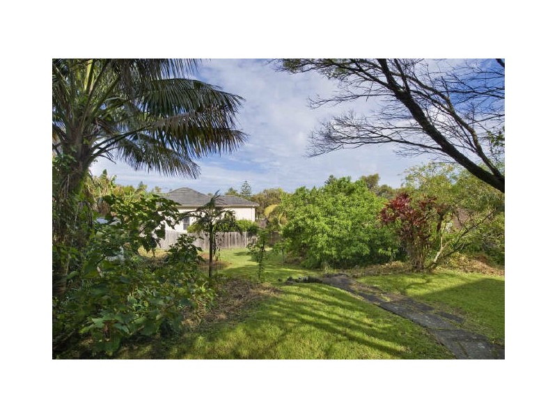 82 Barrenjoey Road, Mona Vale NSW 2103