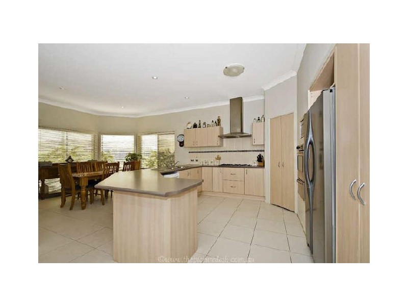 27 Streamdale Grove, Warriewood NSW 2102