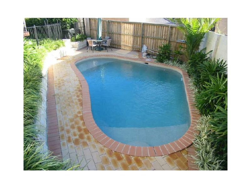 27 Streamdale Grove, Warriewood NSW 2102