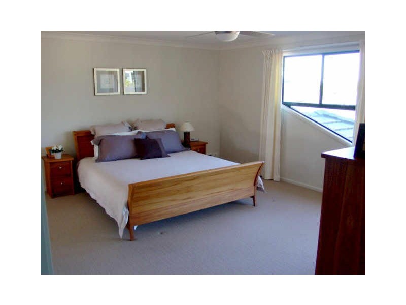 27 Streamdale Grove, Warriewood NSW 2102