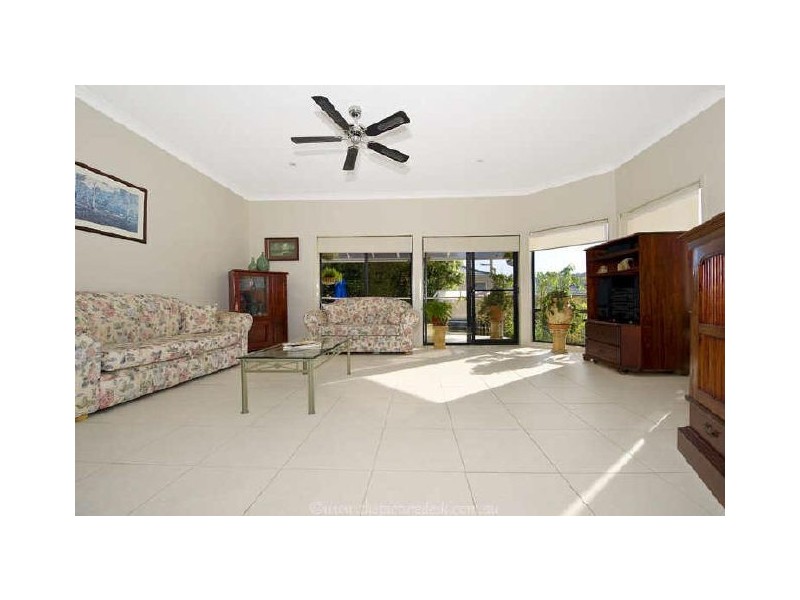 27 Streamdale Grove, Warriewood NSW 2102