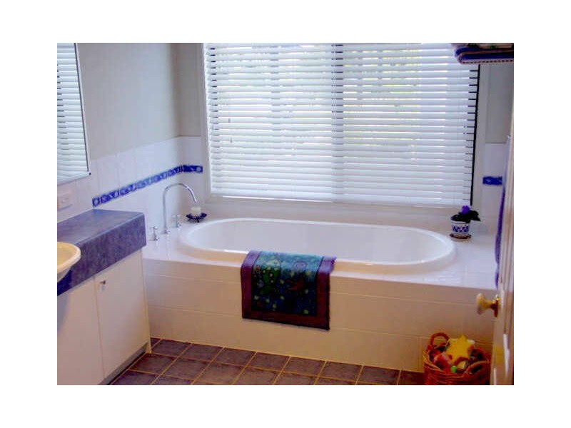 27 Streamdale Grove, Warriewood NSW 2102