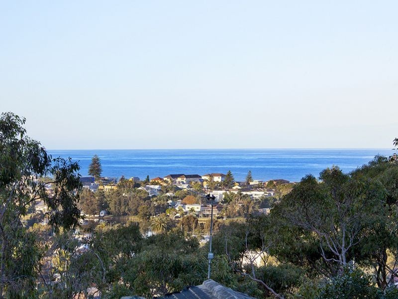 72 Woorarra Avenue, North Narrabeen NSW 2101