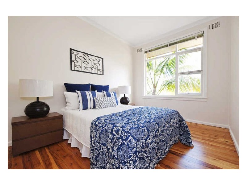 1 Merridong Road, Elanora Heights NSW 2101