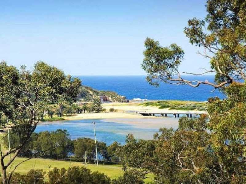 33 Alleyne Avenue, North Narrabeen NSW 2101