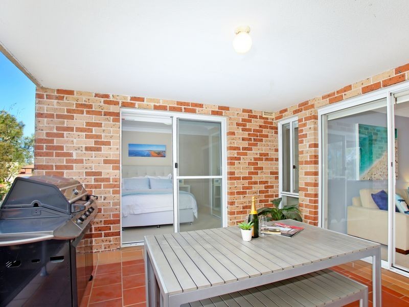 8/13 Lagoon Street, Narrabeen NSW 2101