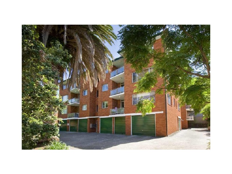 8/2 Greenwood Place, Freshwater NSW 2096