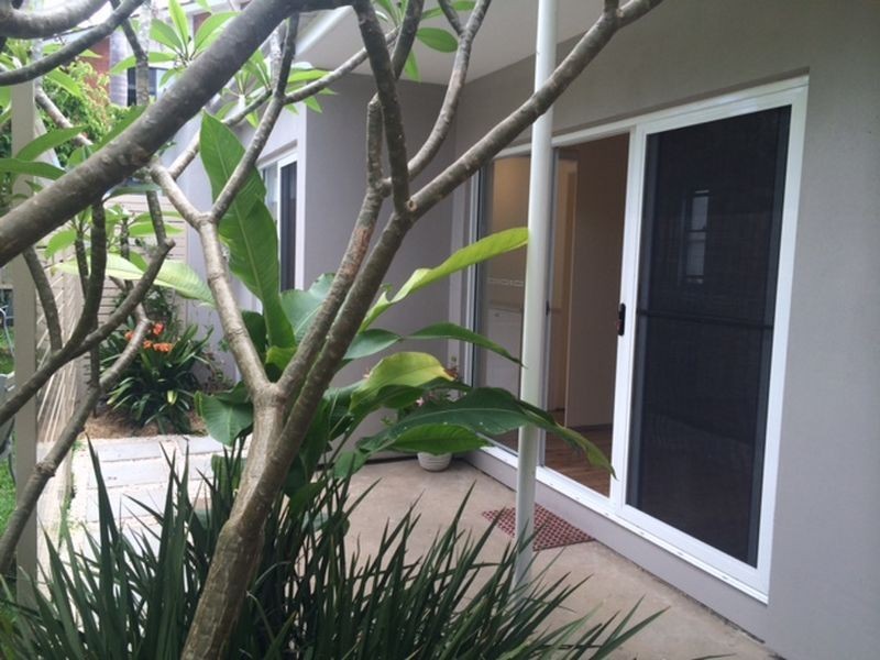 2/11 Wellington Street, Narrabeen NSW 2101