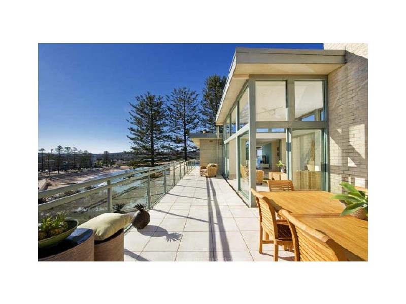 25/2 Monash Parade, Dee Why NSW 2099