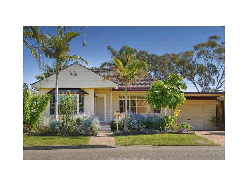 11 Darius Avenue, North Narrabeen NSW 2101