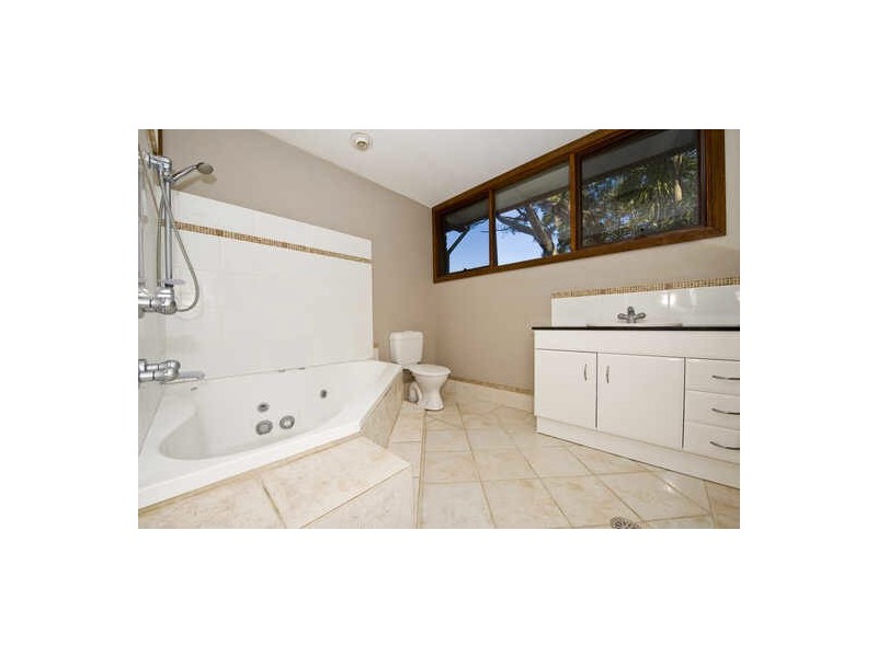 76 Powderworks Road, North Narrabeen NSW 2101