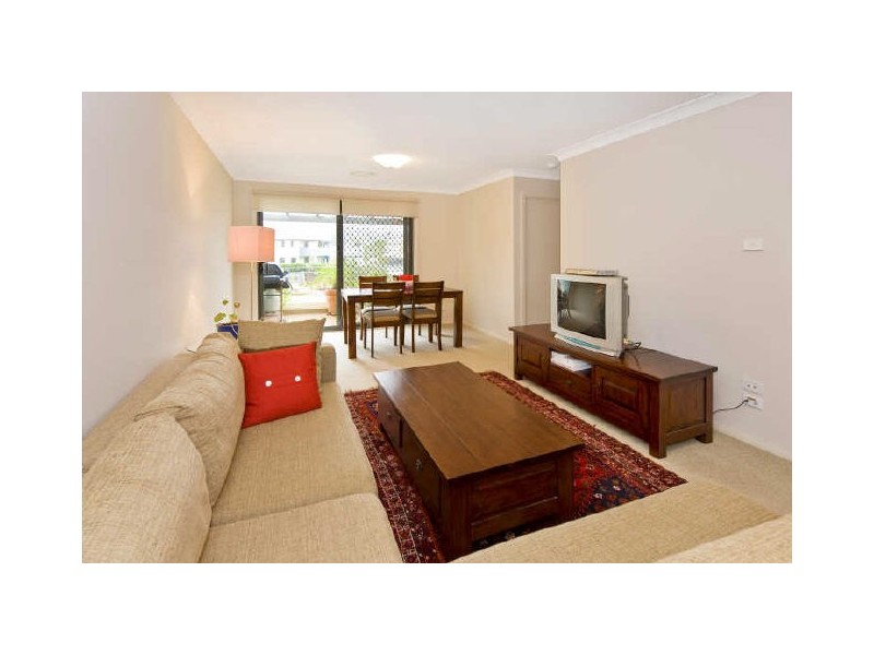 6/3 Fantail Avenue, Warriewood NSW 2102