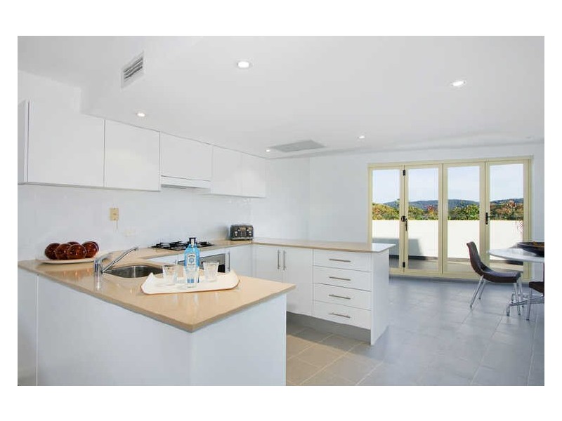 9/2 Lagoon Street, Narrabeen NSW 2101