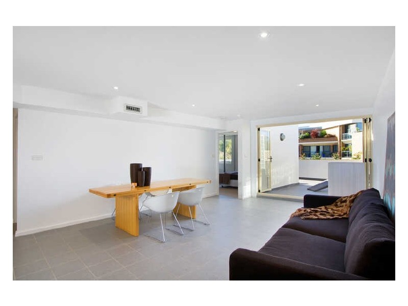 9/2 Lagoon Street, Narrabeen NSW 2101