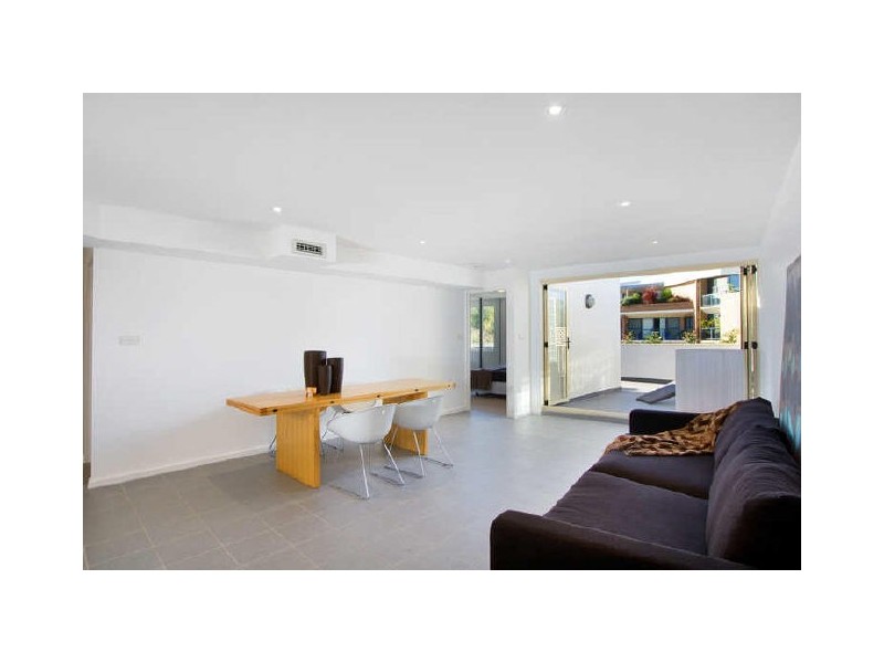 10/2 Lagoon Street, Narrabeen NSW 2101