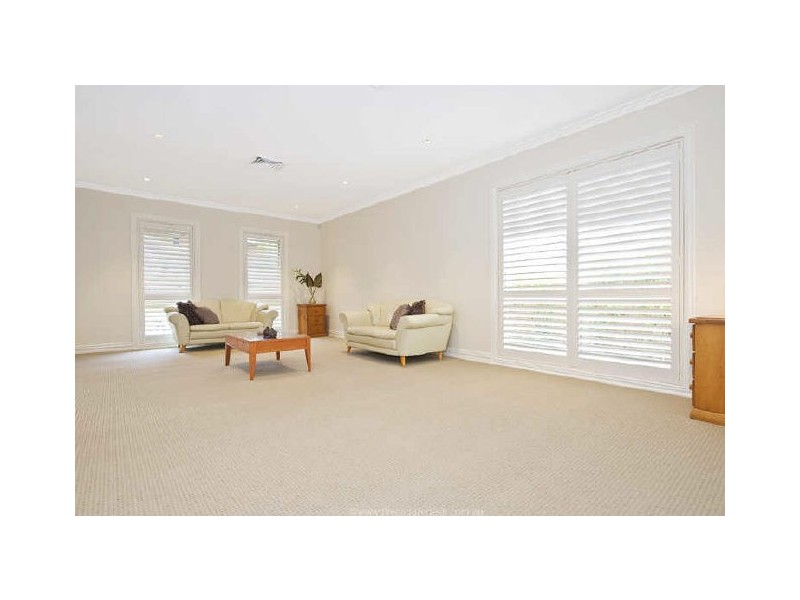 53 Arnott Crescent, Warriewood NSW 2102