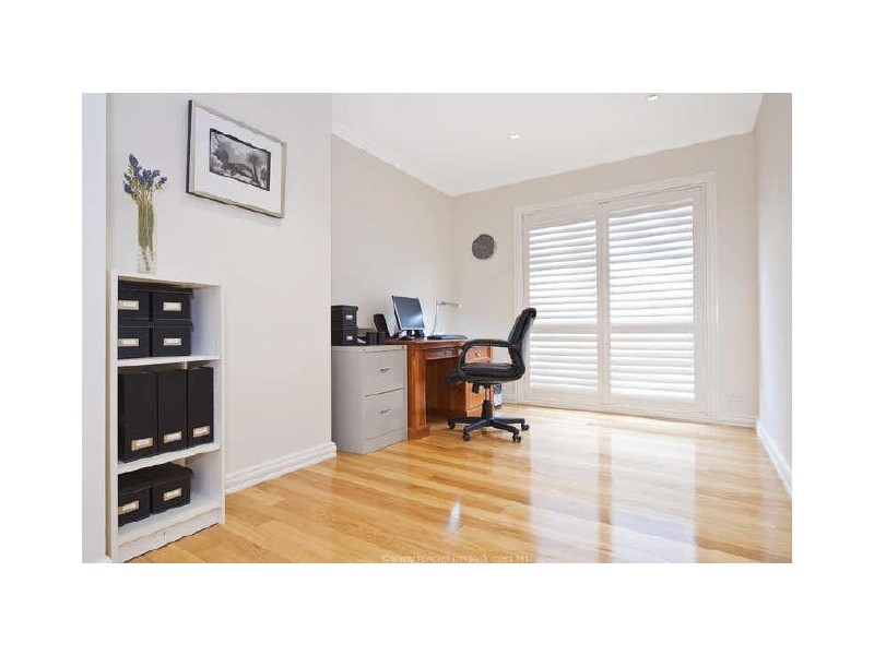 53 Arnott Crescent, Warriewood NSW 2102