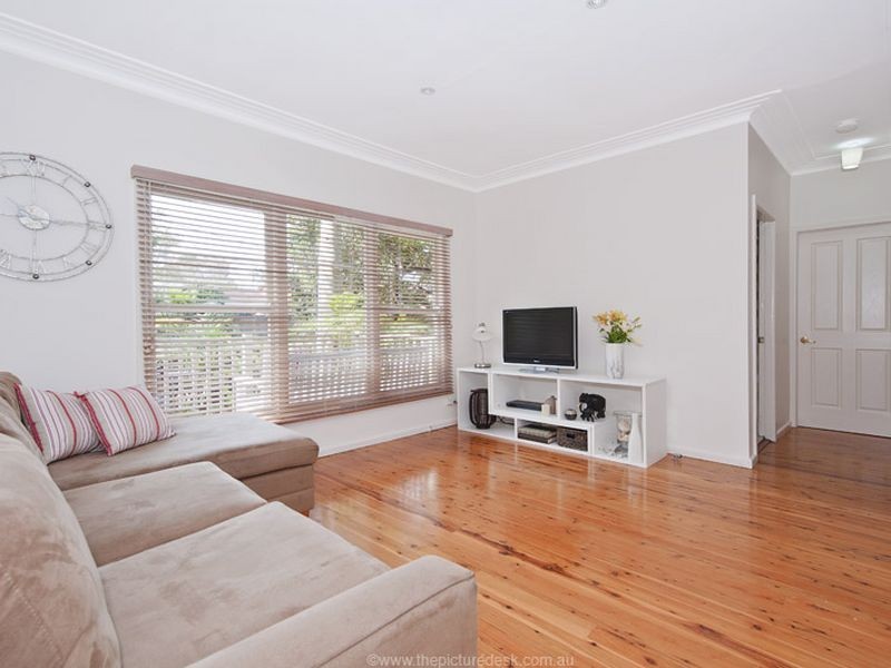 4 Mirrool Street, North Narrabeen NSW 2101