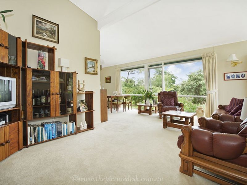 4 Kywong Road, Elanora Heights NSW 2101