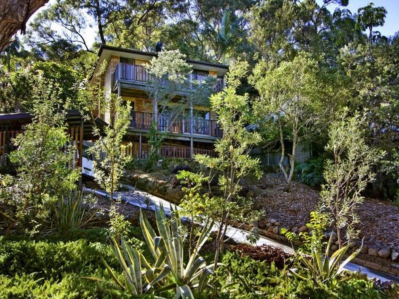 27 Tatiara Crescent, North Narrabeen NSW 2101