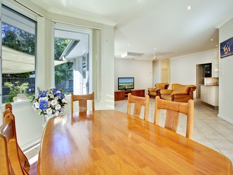 30 Streamdale Grove, Warriewood NSW 2102