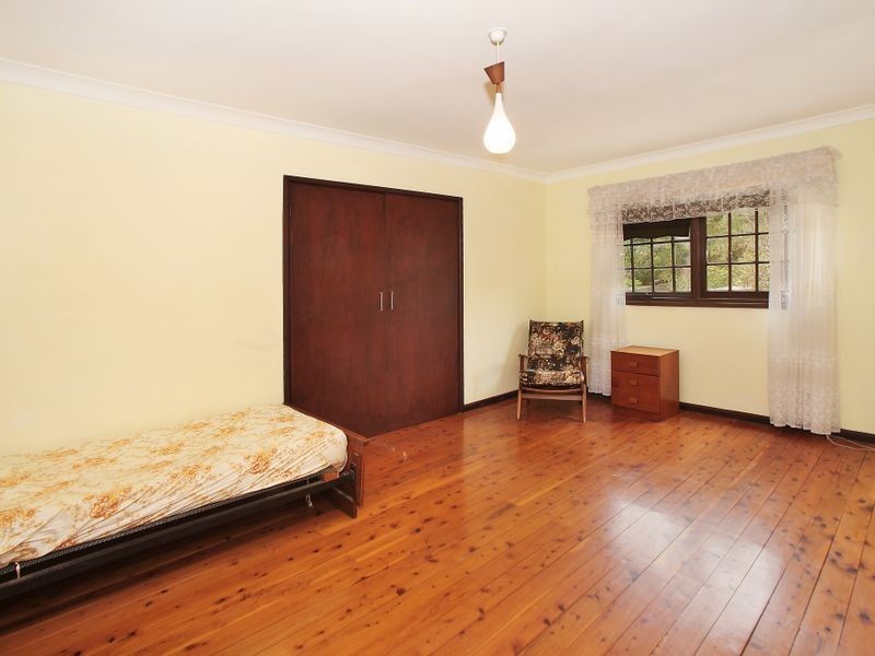 35 St Andrews Gate, Elanora Heights NSW 2101