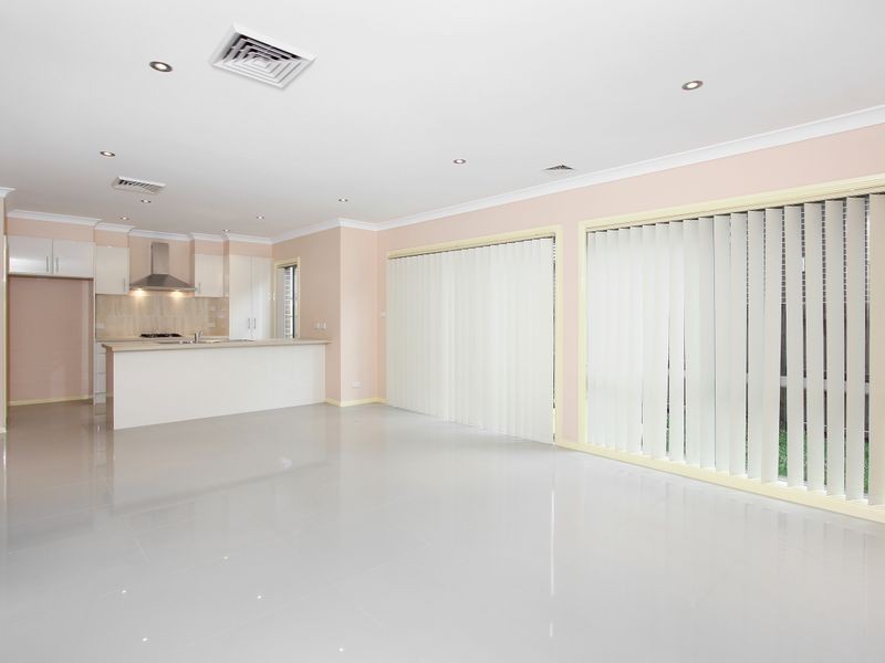 7 Melaleuca Place, Warriewood NSW 2102