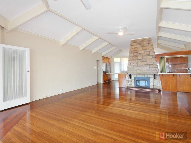 100 Narrabeen Park Parade, Warriewood NSW 2102