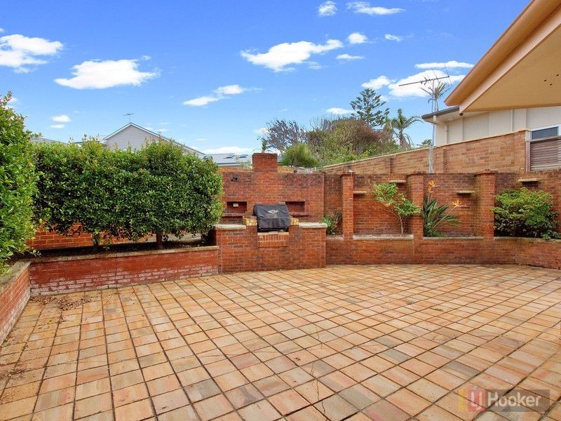 100 Narrabeen Park Parade, Warriewood NSW 2102