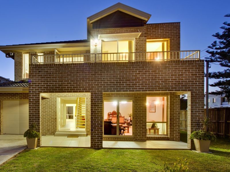 132 Ocean Street, Narrabeen NSW 2101